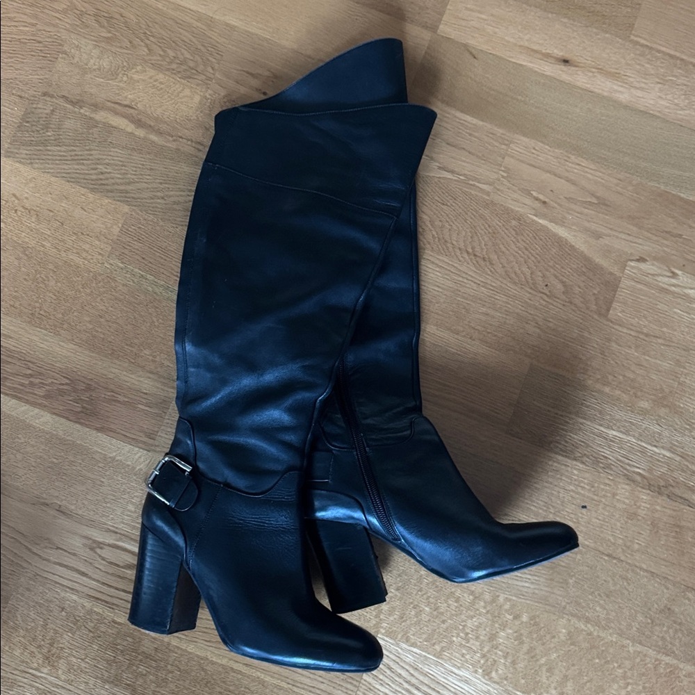 Vince Camuto Black Heeled Boots